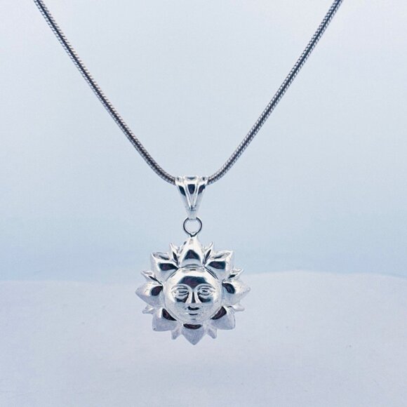 Estate Sterling Silver 925 Sunburst Face Pendant w/ Rope Chain 22” Spring Ring 2 - Picture 1 of 12